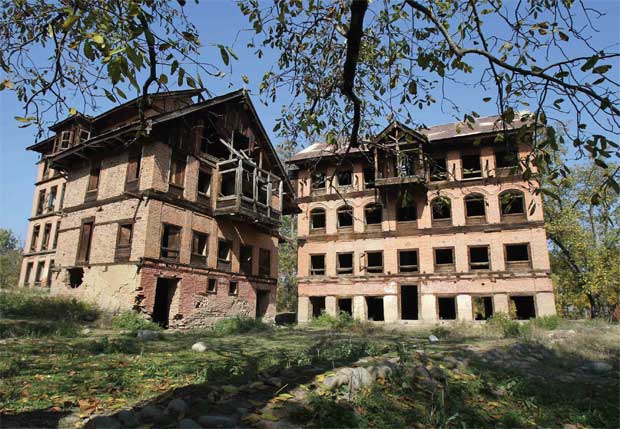 Empty houses of Kashmiri Pandit
